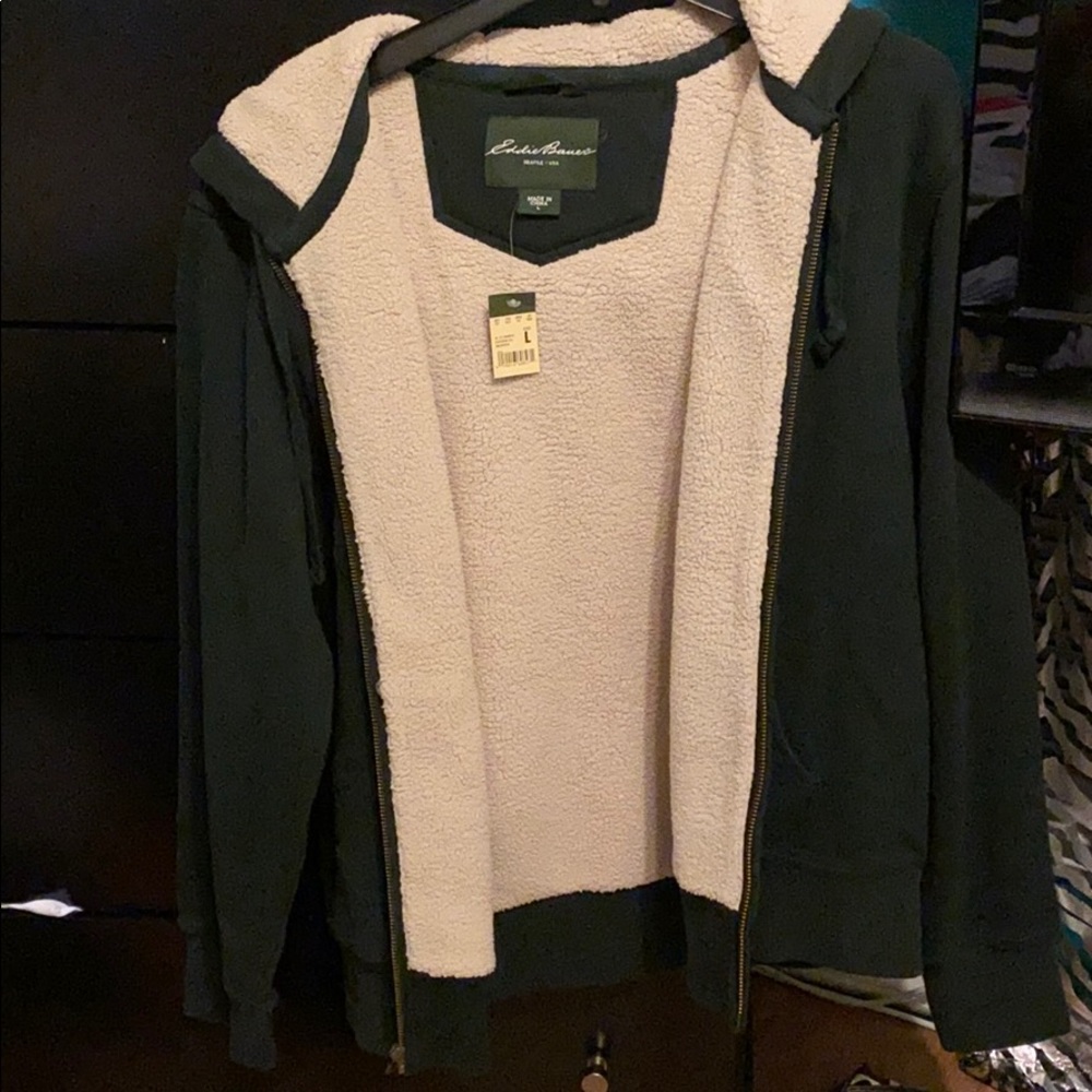 Black fleece jacket(NEW)